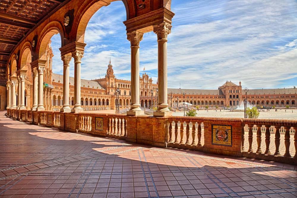 Las Cruzadas Melia-Plaza De Espana Sevilla Kültér fotó