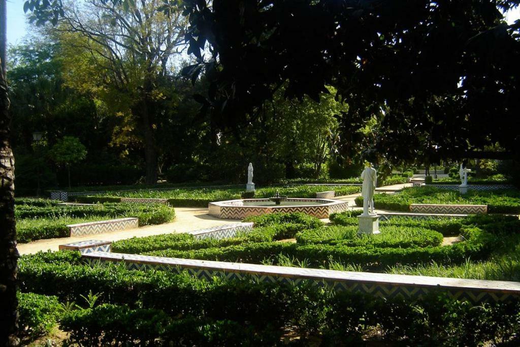 Las Cruzadas Melia-Plaza De Espana Sevilla Kültér fotó